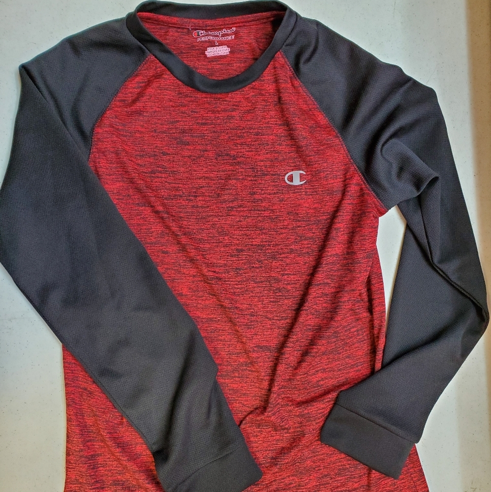 Champion Long sleeve tee shirt